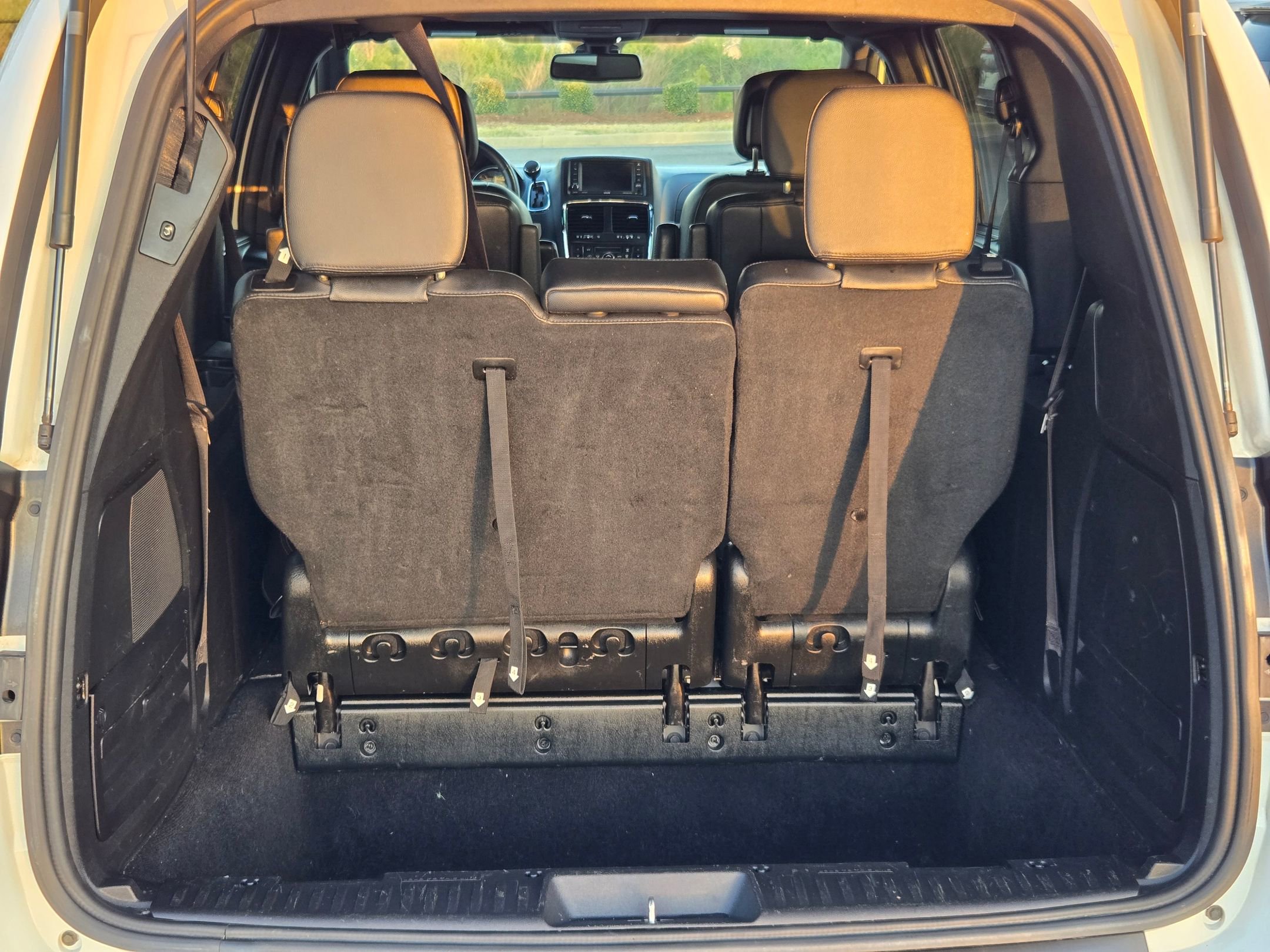 Used 2019 Dodge Grand Caravan GT FWD image 18