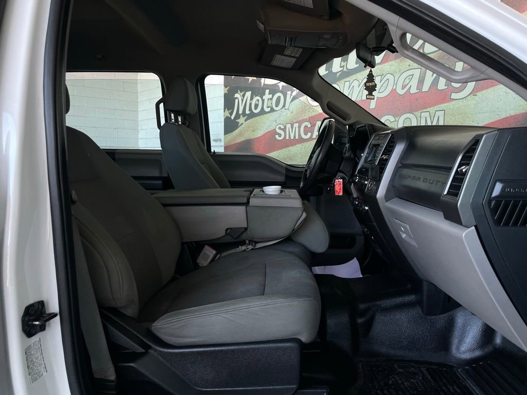 Used 2019 Ford F550 2WD Crew Cab Super Duty image 19