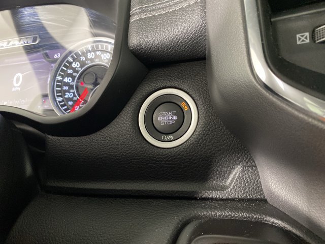 Used 2024 RAM 1500 Laramie AWD/4WD image 30
