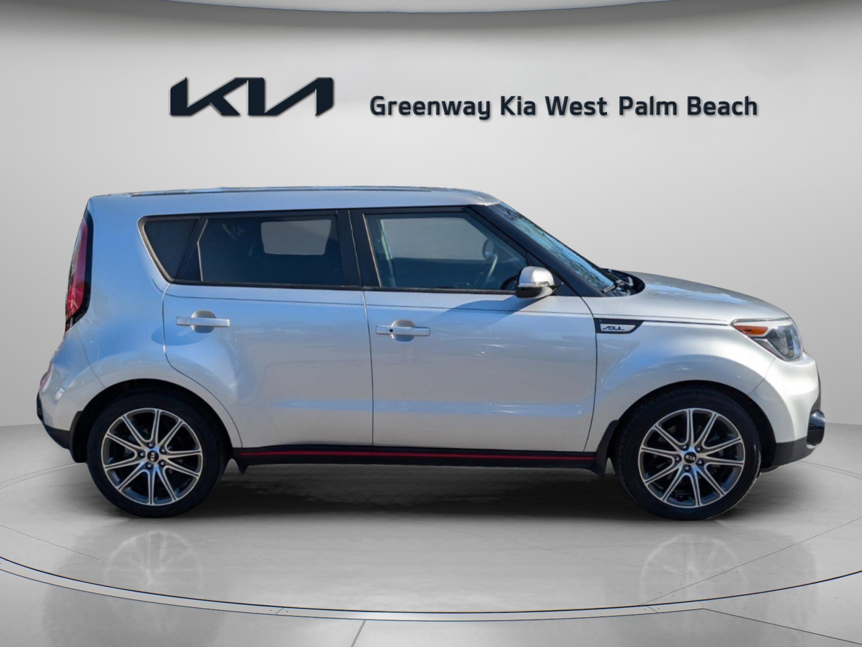 Used 2018 Kia Soul ! image 8