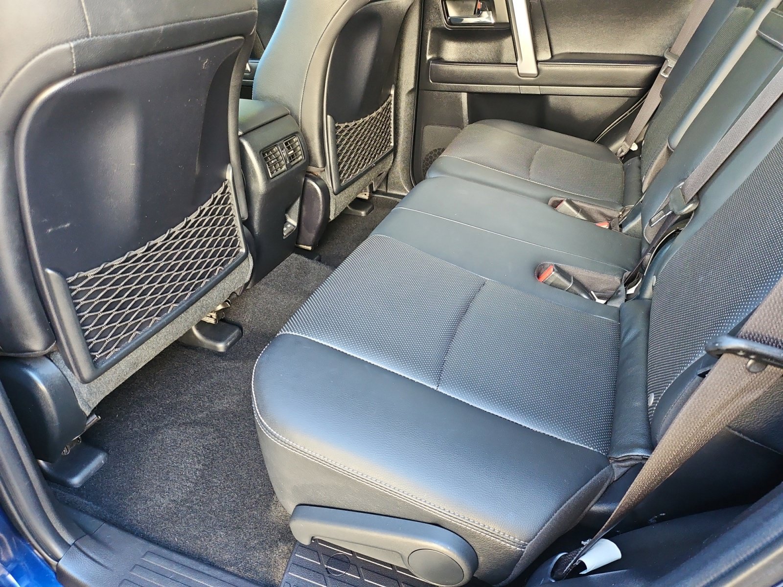 Used 2024 Toyota 4Runner Limited AWD/4WD image 30