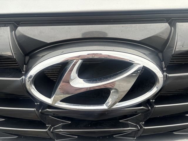 Used 2023 Hyundai Tucson SE image 32