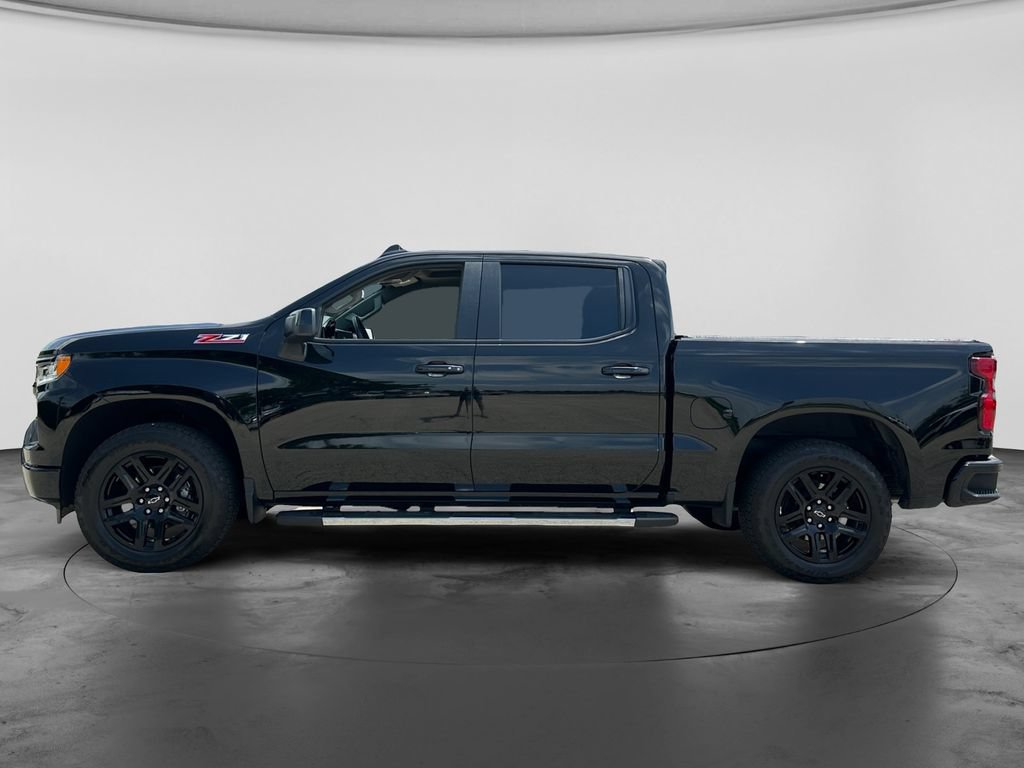 Used 2023 Chevrolet Silverado 1500 RST w/ Z71 Off-Road Package AWD/4WD image 5