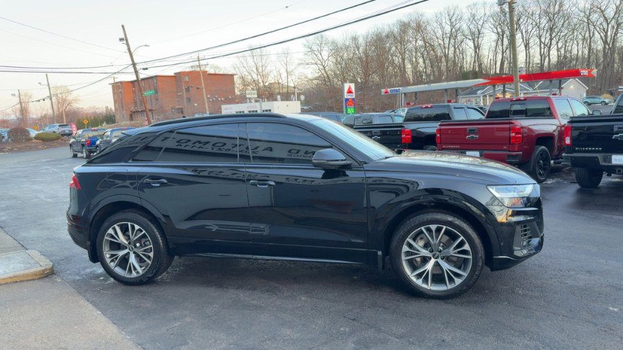 Used 2021 Audi Q8 Premium w/ Black Optic Package image 5