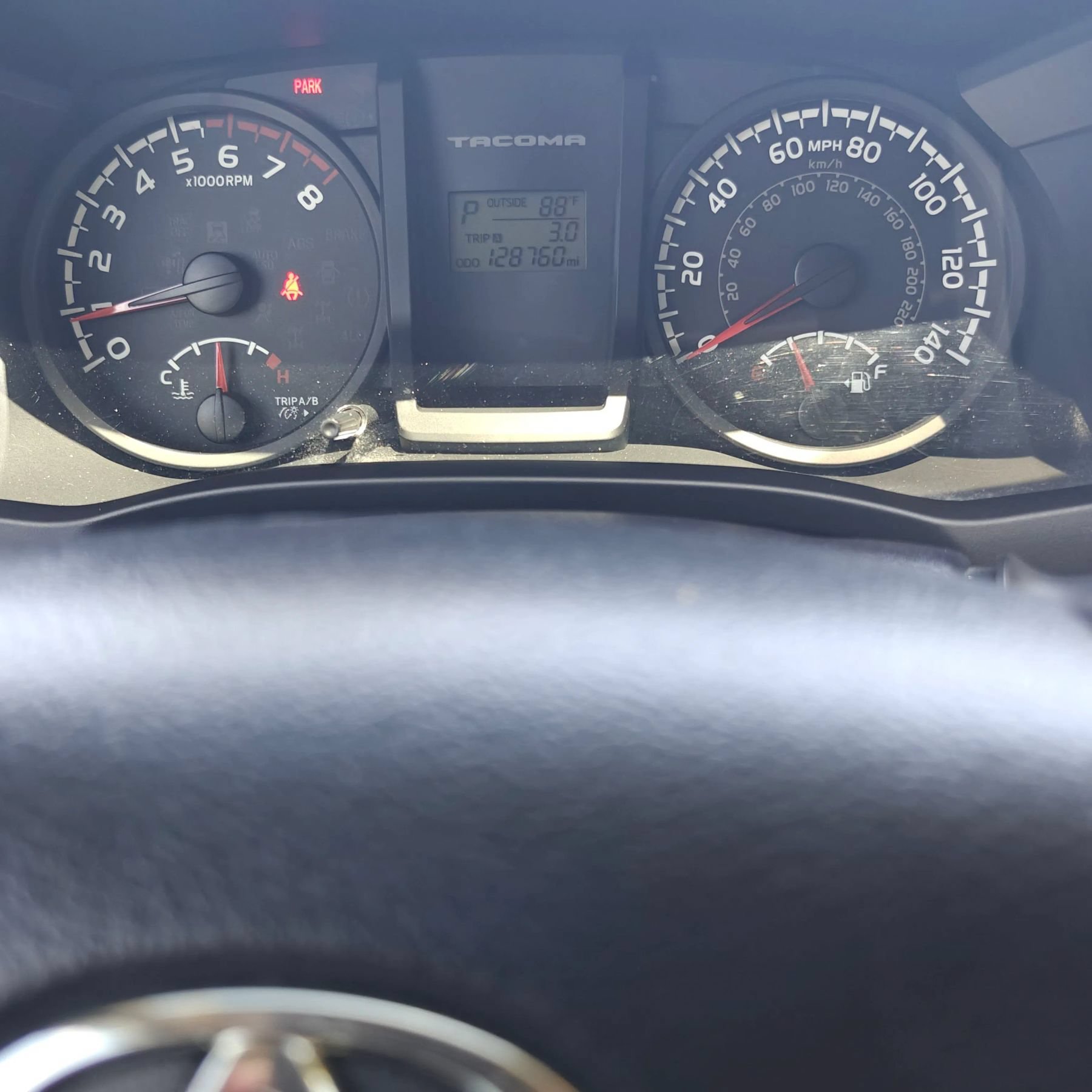 Used 2017 Toyota Tacoma SR RWD image 16