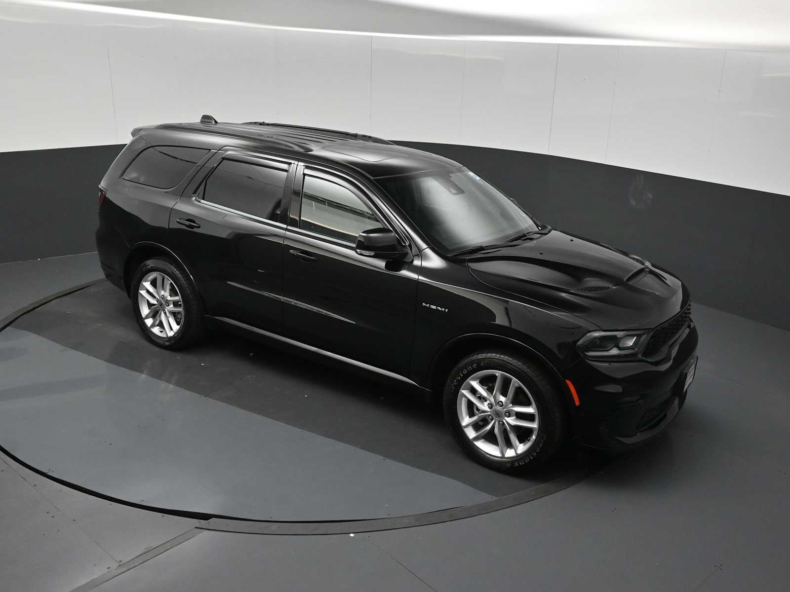 Used 2023 Dodge Durango R/T AWD/4WD image 18