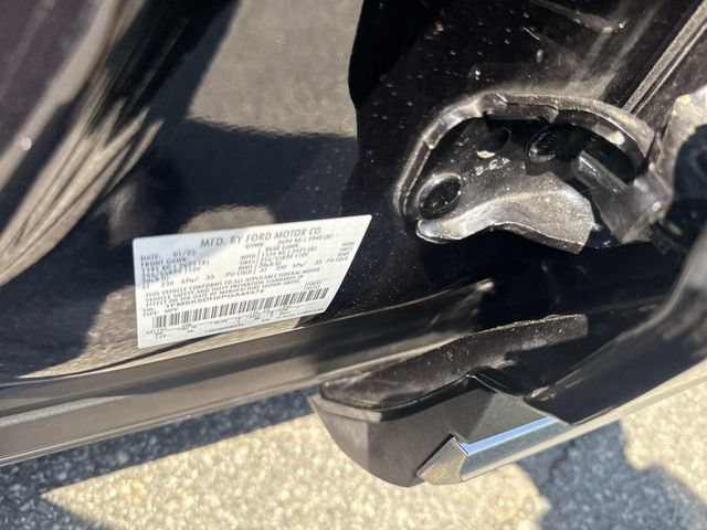 Used 2023 Ford Explorer XLT w/ Equipment Group 202A AWD/4WD image 22