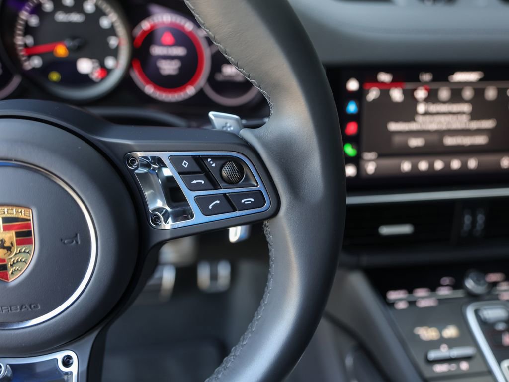 Certified 2022 Porsche Cayenne Turbo image 17