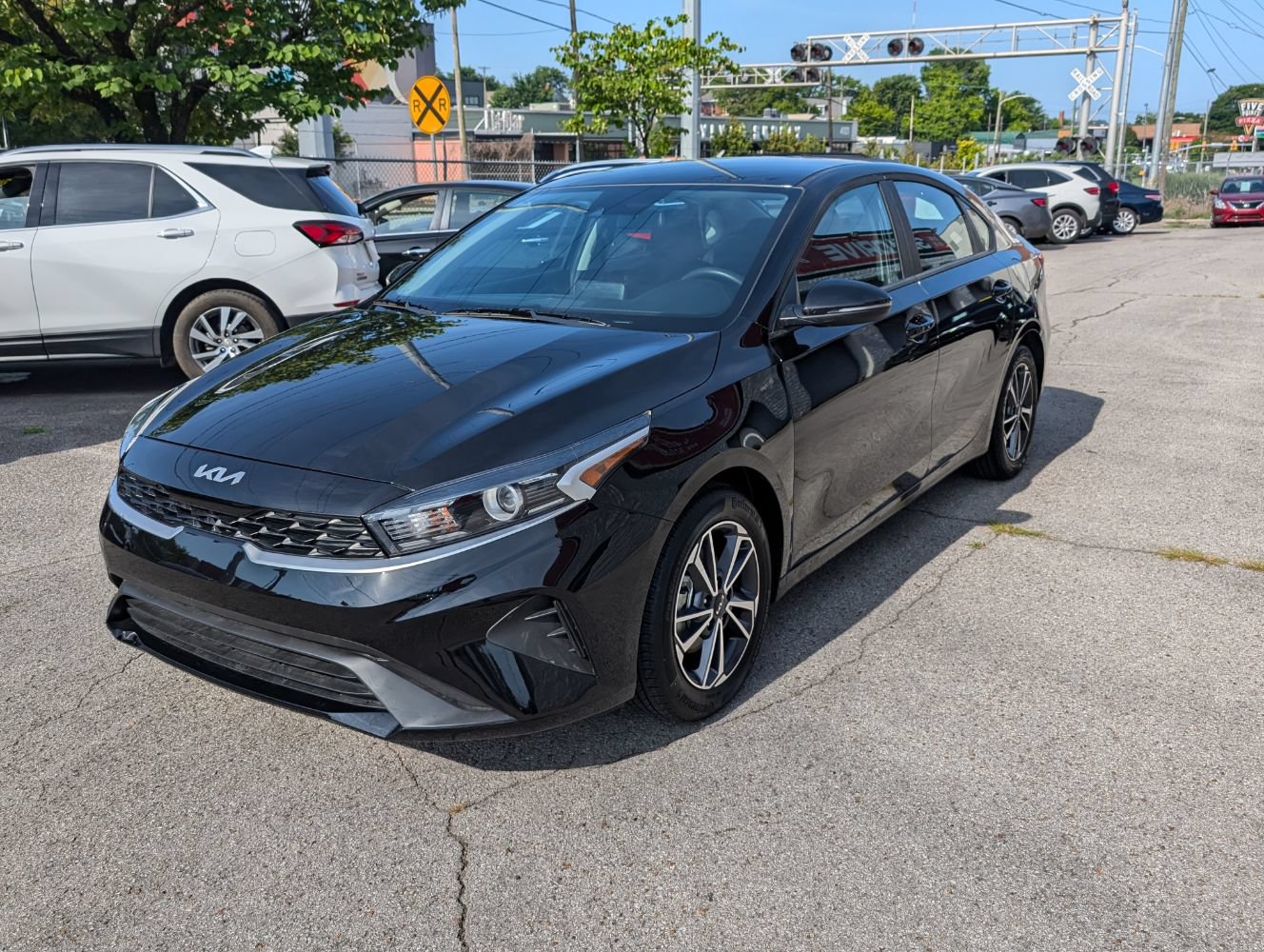 Used 2024 Kia Forte LXS w/ LXS Technology Package FWD image 1