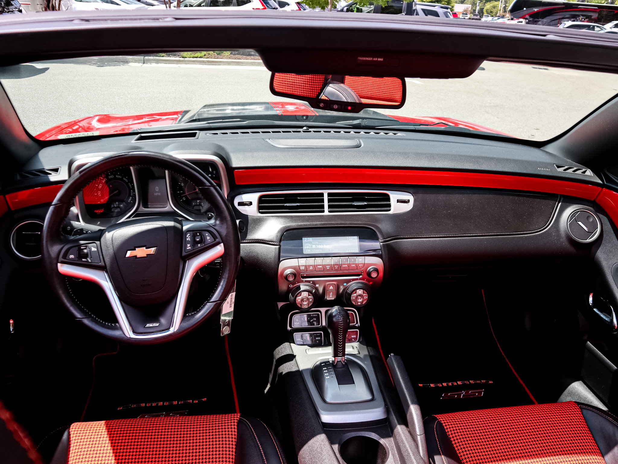 Used 2012 Chevrolet Camaro SS RWD image 26