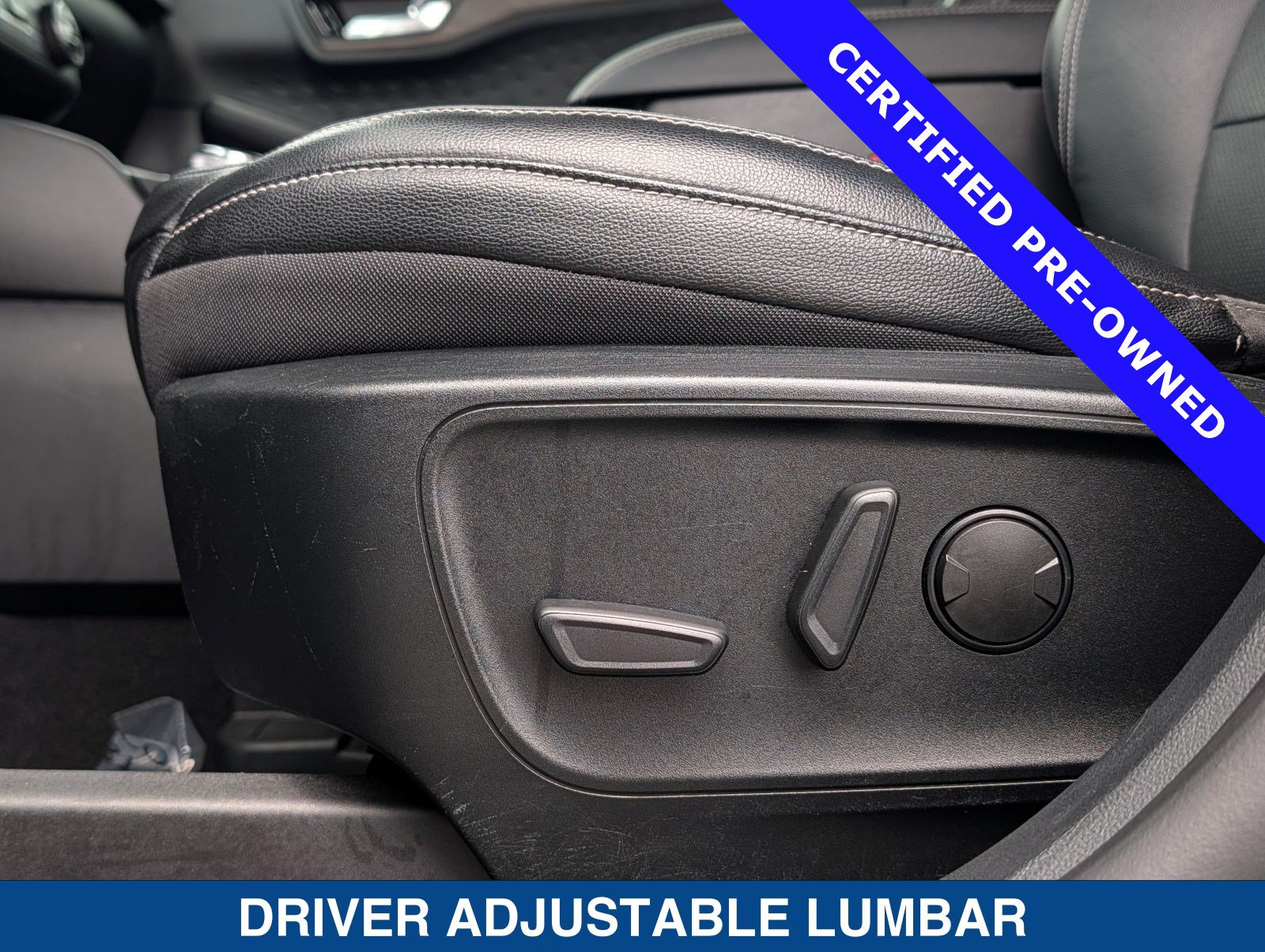 Certified 2020 Ford Escape Titanium AWD/4WD image 23