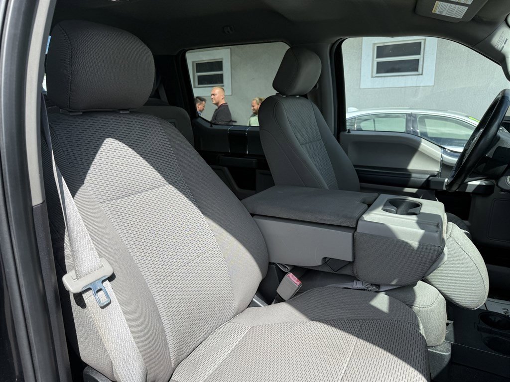 Used 2018 Ford F150 XLT w/ Equipment Group 301A Mid image 12