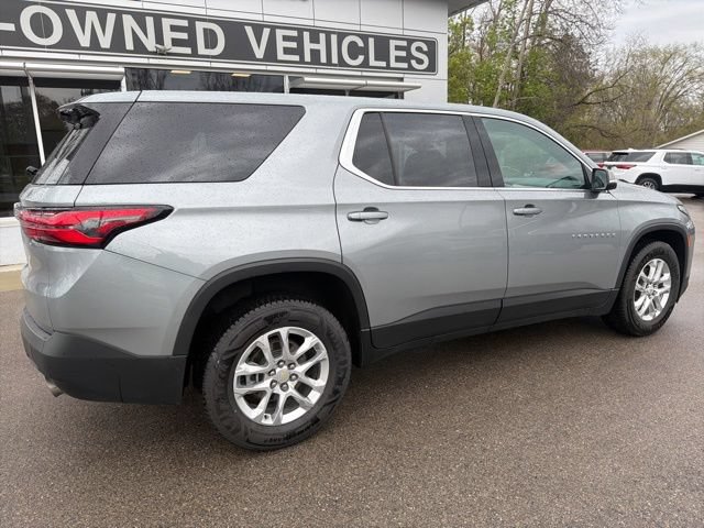 Certified 2023 Chevrolet Traverse LS AWD/4WD image 3