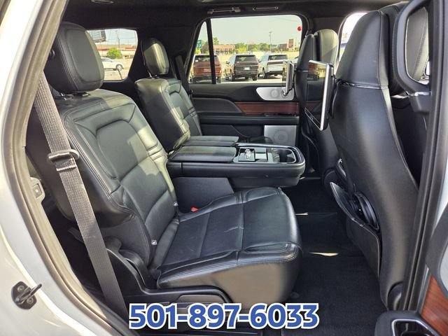 Used 2020 Lincoln Navigator Reserve w/ Luxury Package AWD/4WD image 17