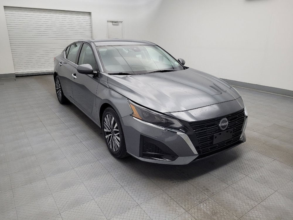 Used 2023 Nissan Altima 2.5 SV image 13