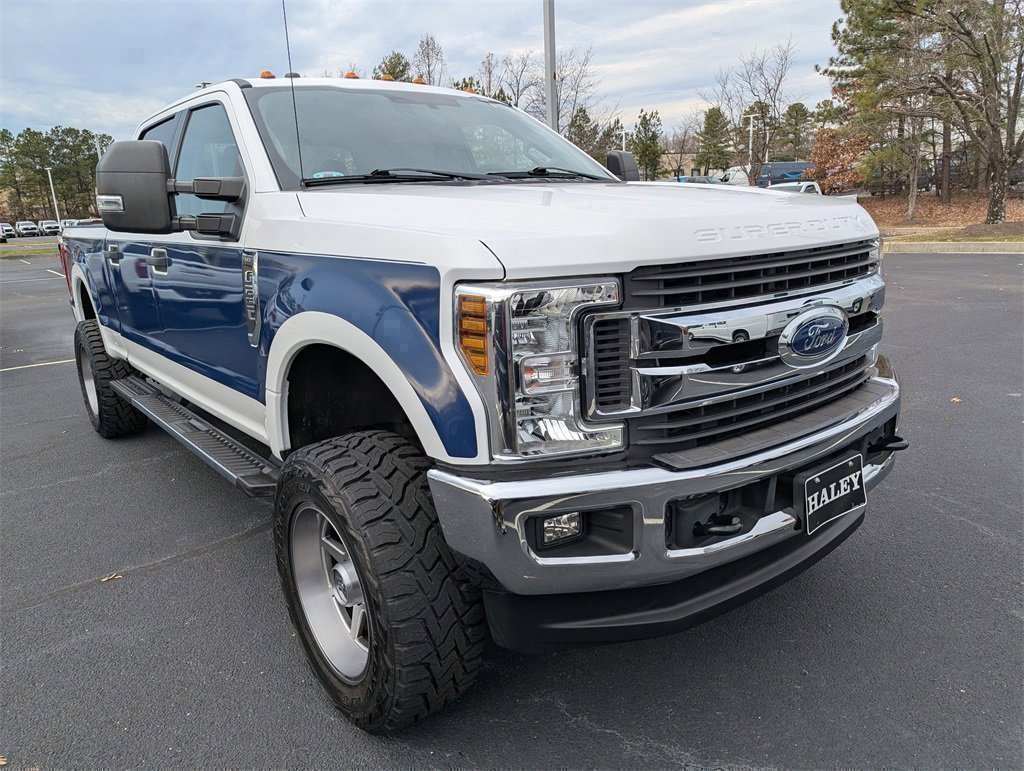Used 2019 Ford F250 XLT w/ XLT Value Package image 2