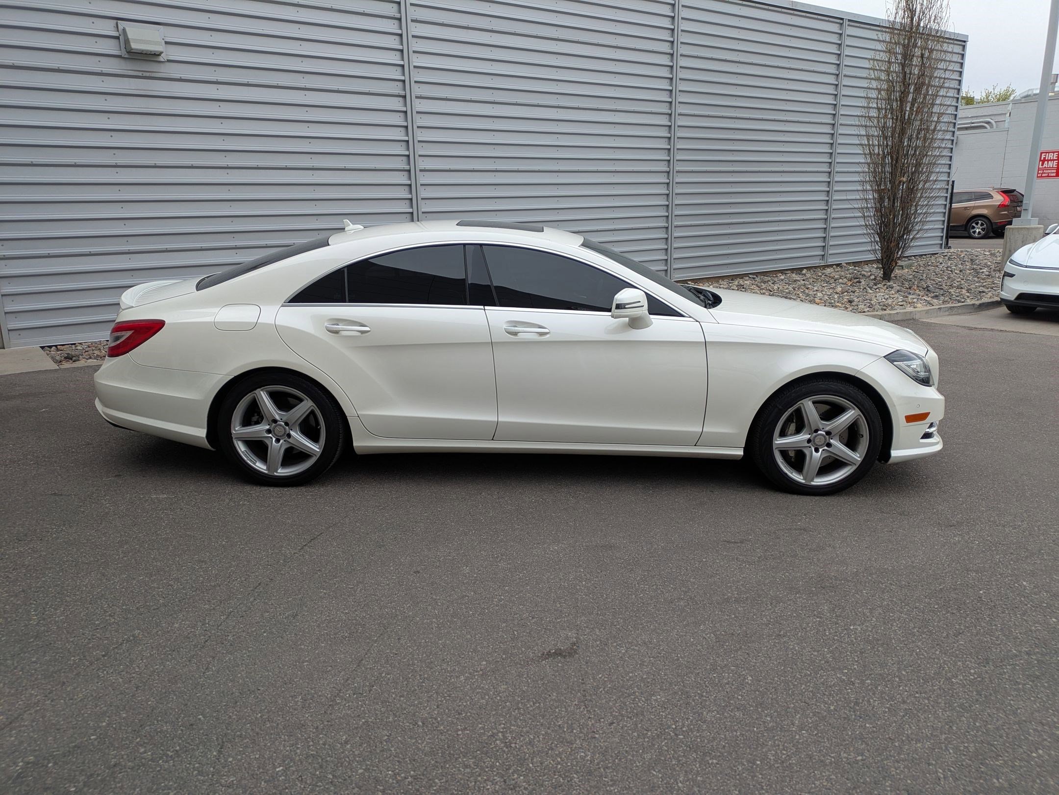 Used 2014 Mercedes-Benz CLS 550 4MATIC image 2