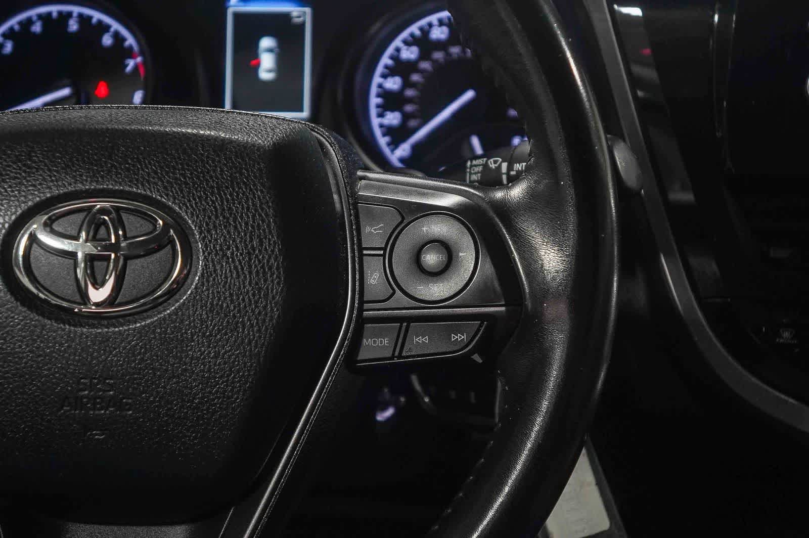 Certified 2022 Toyota Camry SE FWD image 18