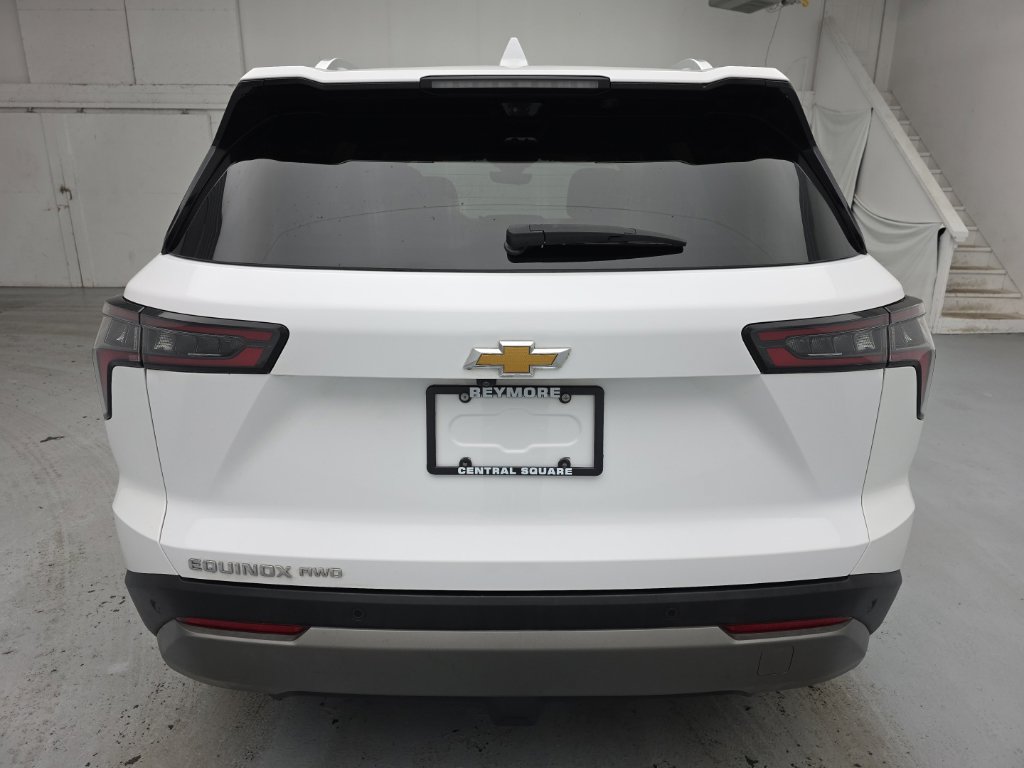 Used 2025 Chevrolet Equinox LT w/ Convenience Package II AWD/4WD image 11