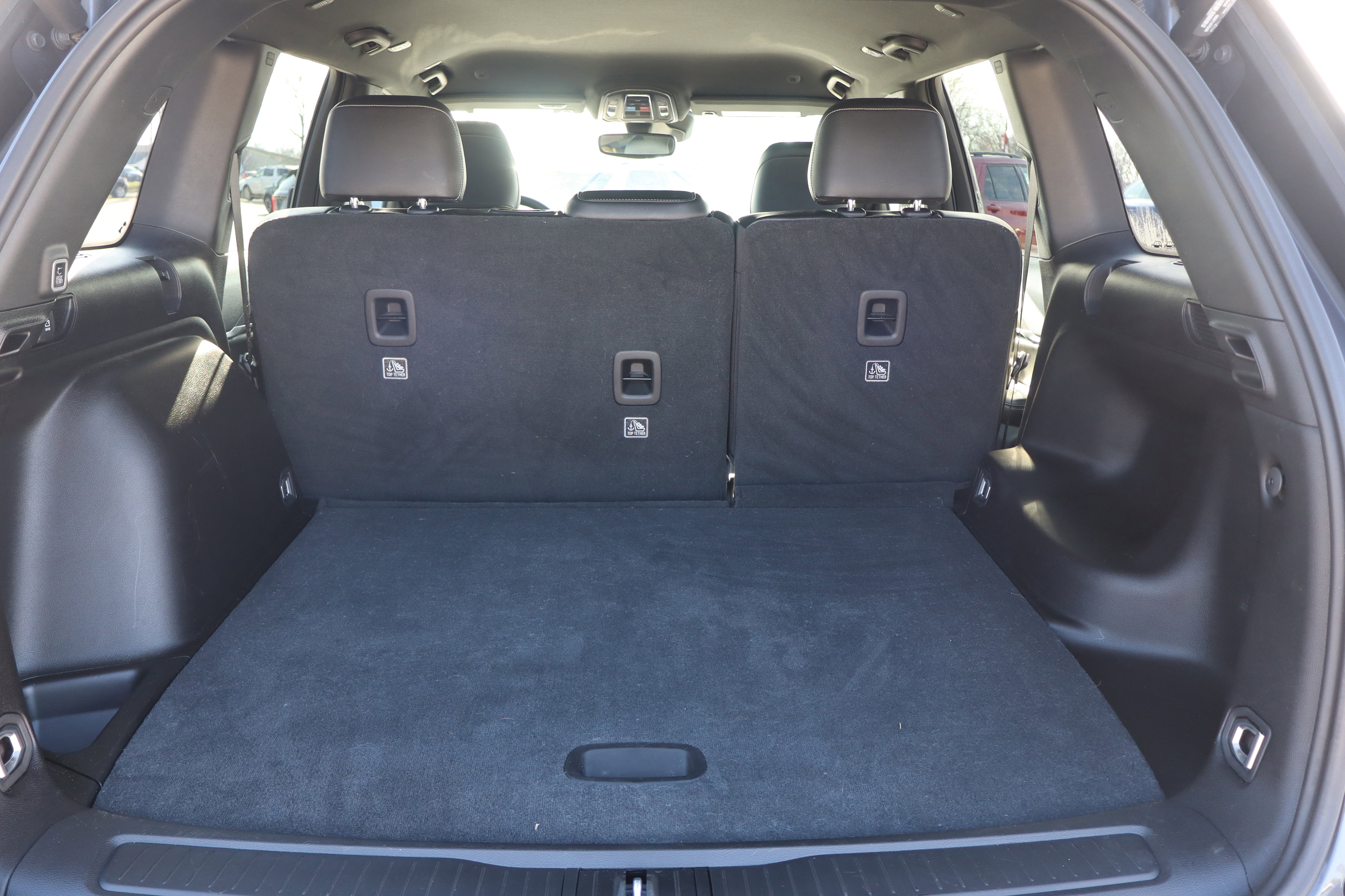 Used 2024 Jeep Grand Cherokee Limited w/ Black Appearance Package image 27