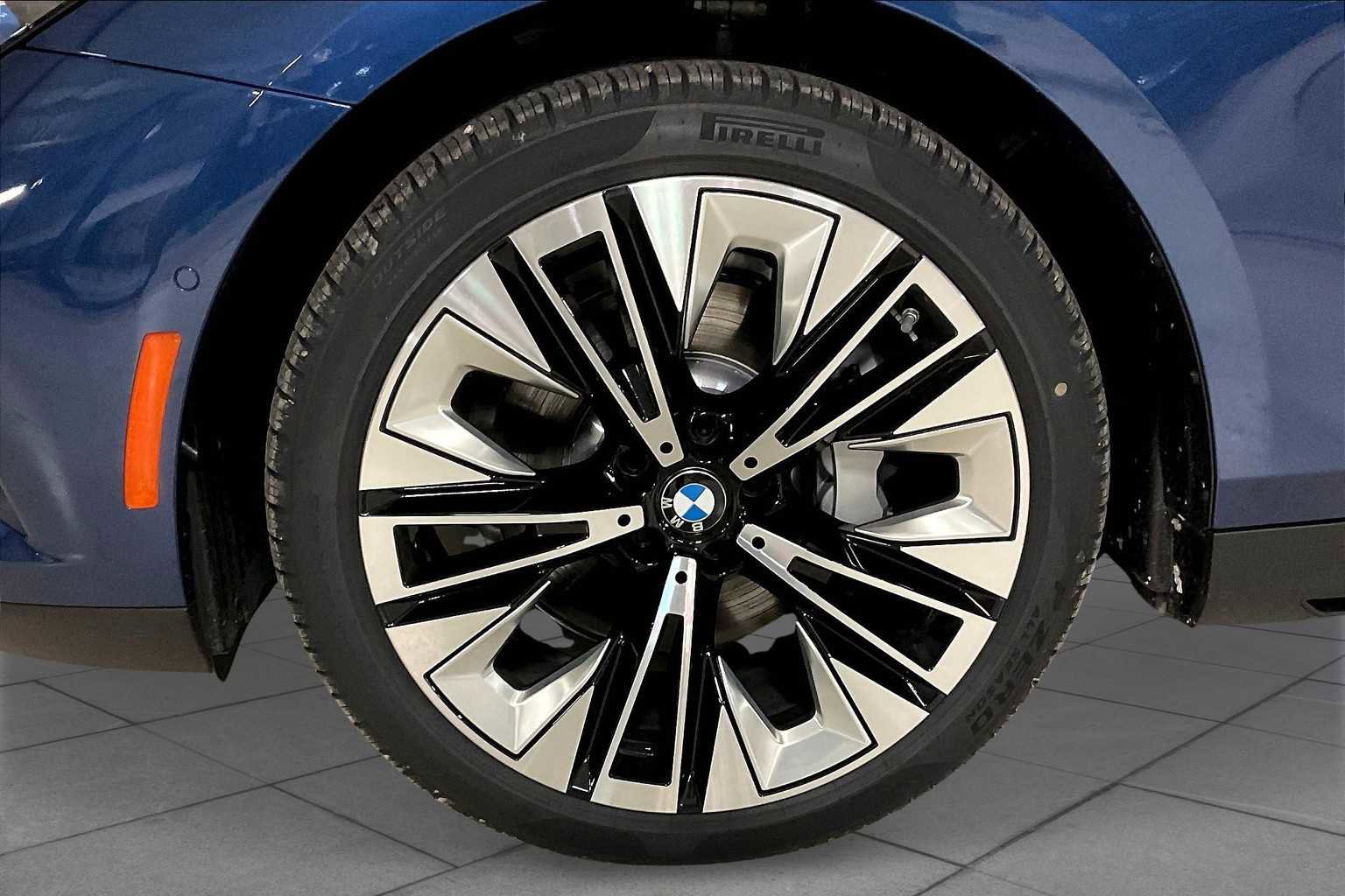 New 2025 BMW 530i 530i w/ Premium Package image 11