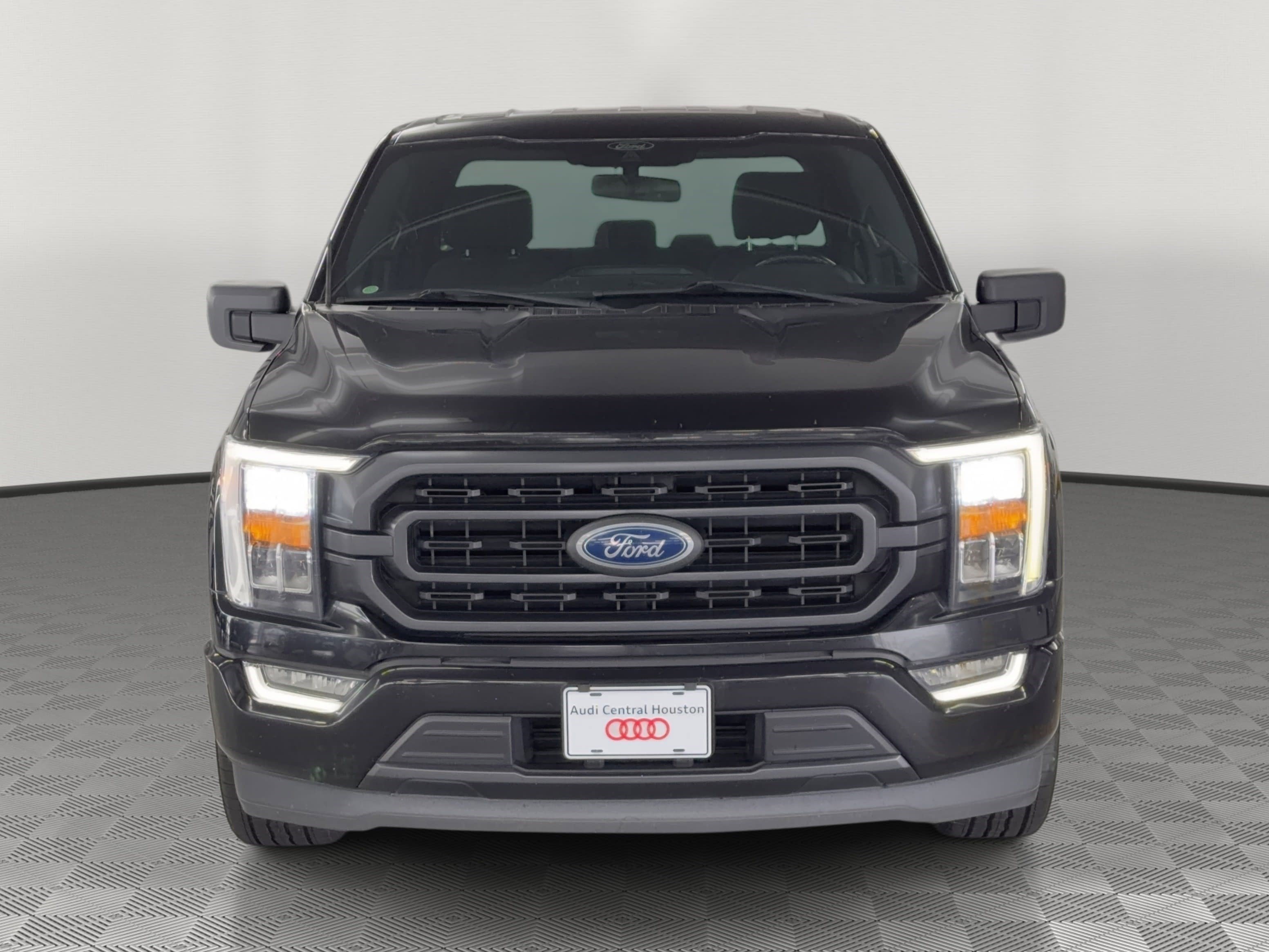 Used 2021 Ford F150 XLT w/ Equipment Group 302A High RWD image 6