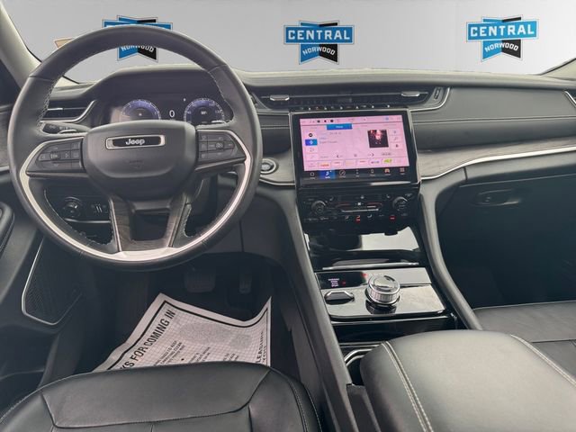 Certified 2022 Jeep Grand Cherokee L Limited image 11