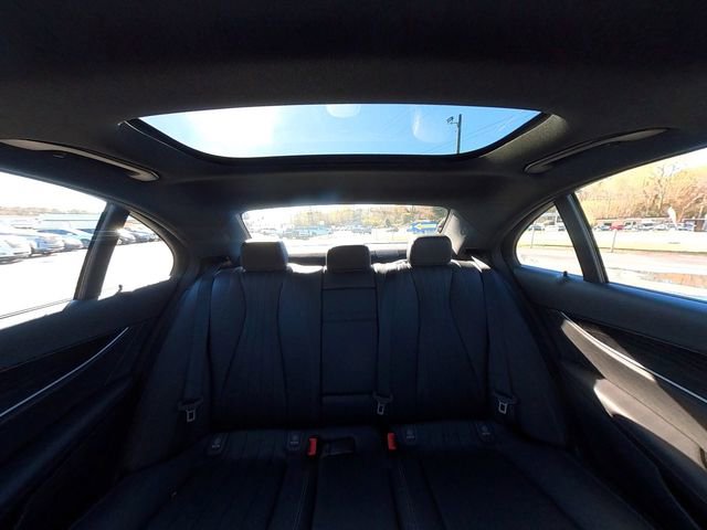 Used 2018 Mercedes-Benz E 300 4MATIC image 33