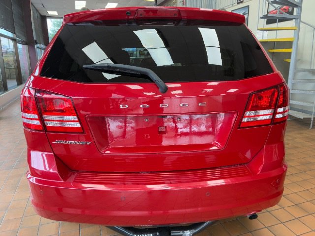 Used 2020 Dodge Journey SE w/ SE Popular Equipment Group image 11