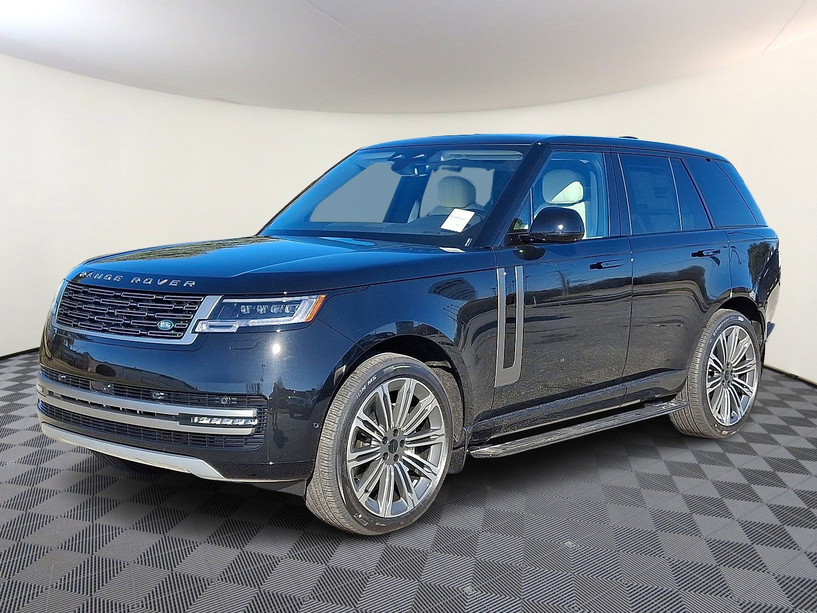 New 2026 Land Rover Range Rover SE image 1