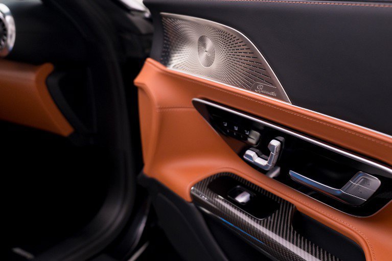 Used 2022 Mercedes-Benz SL 55 AMG 4MATIC image 30