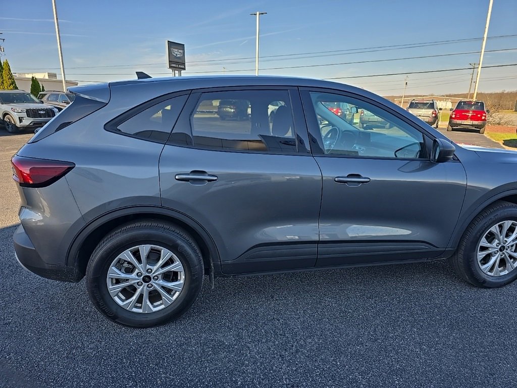 Used 2025 Ford Escape Active image 7