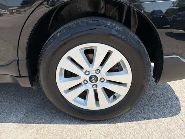 Used 2019 Subaru Outback 2.5i Premium AWD/4WD image 31