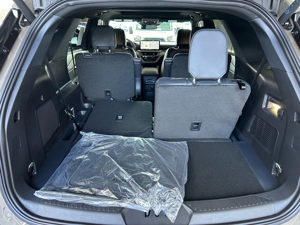 New 2026 Ford Explorer ST w/ Sun And Sound Package image 26