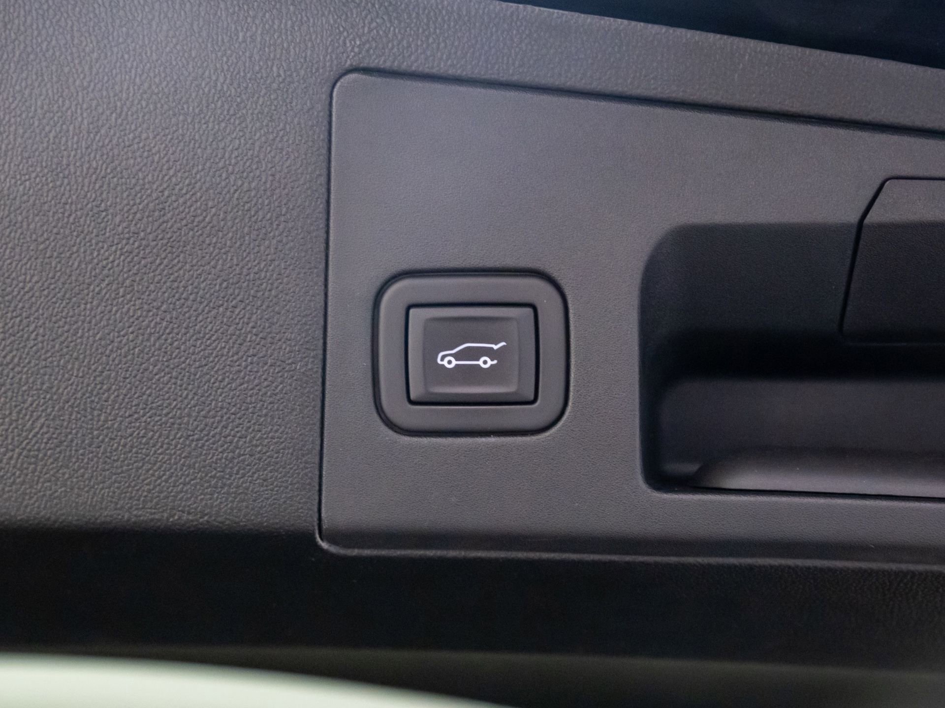 Certified 2023 Cadillac XT5 Luxury image 30