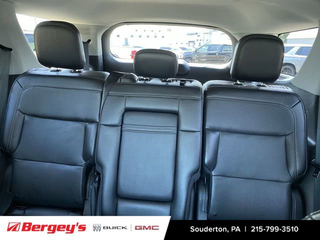 Used 2021 Ford Explorer Limited w/ Equipment Group 301A AWD/4WD image 24