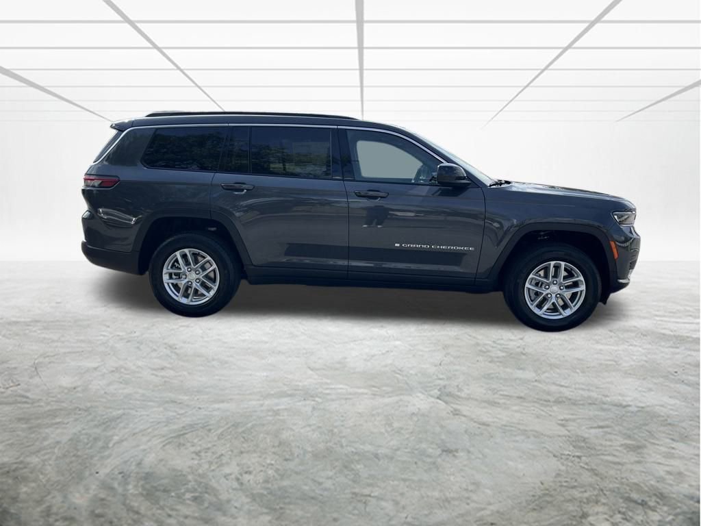 New 2025 Jeep Grand Cherokee L Laredo w/ Luxury Tech Group I image 2