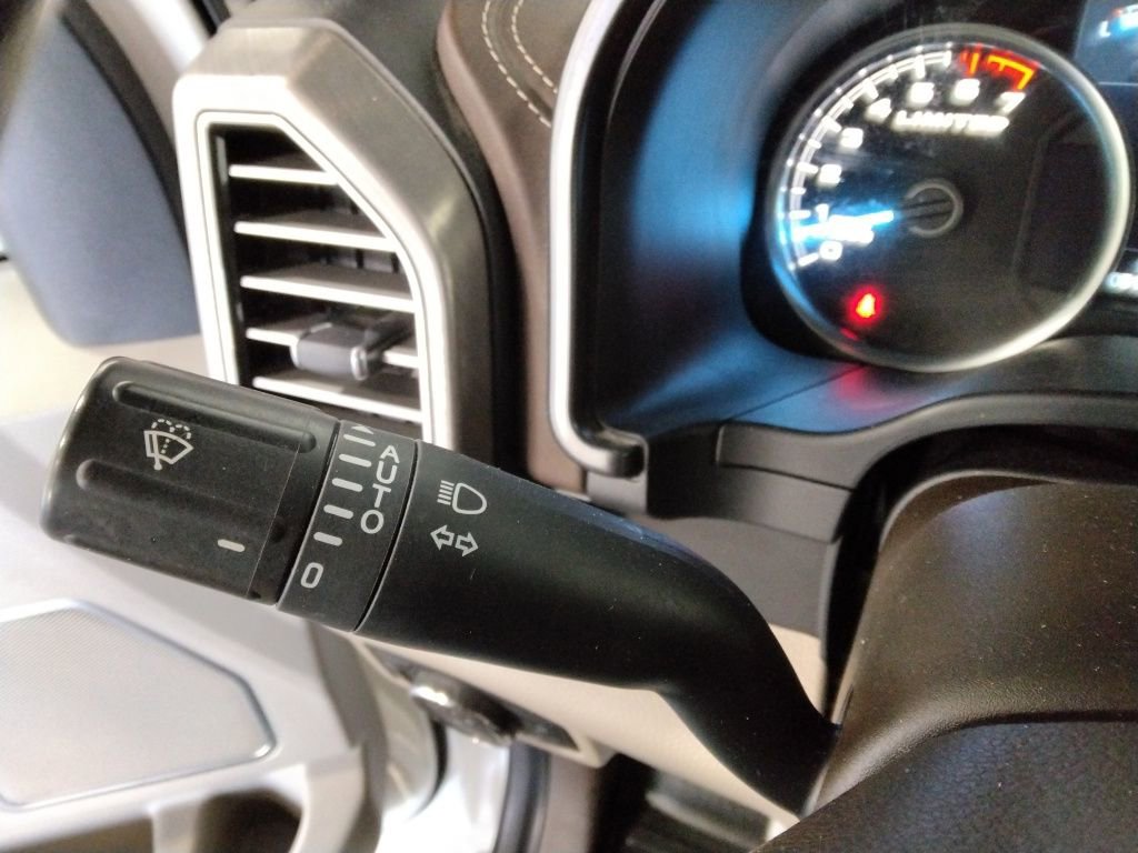 Used 2019 Ford F150 Limited image 13