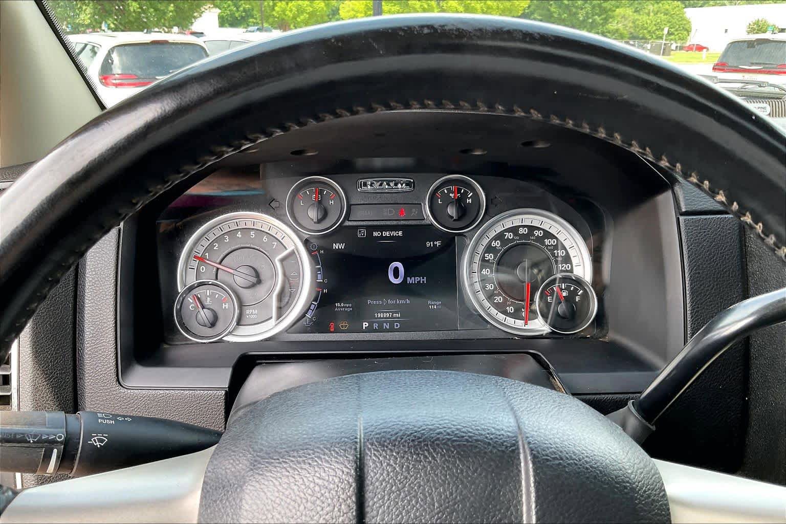 Used 2014 RAM 2500 Laramie w/ Convenience Group AWD/4WD image 24
