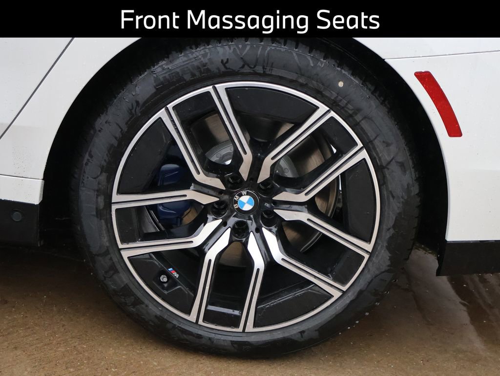 New 2026 BMW 740i xDrive w/ Executive Package image 43