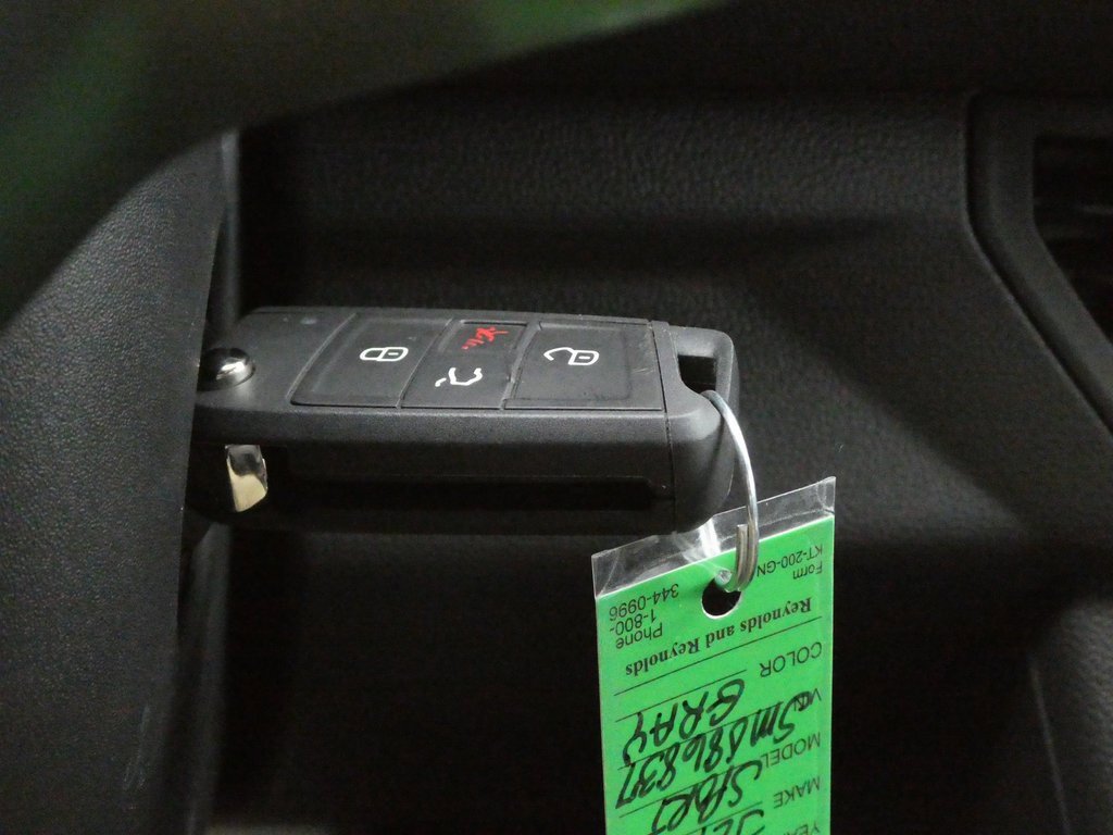 New 2025 Volkswagen Jetta Sport image 8