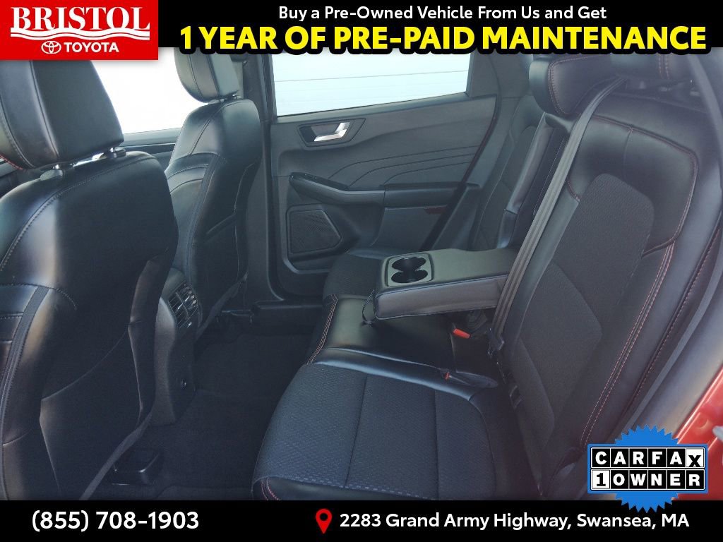 Used 2025 Ford Escape ST-Line AWD/4WD image 16