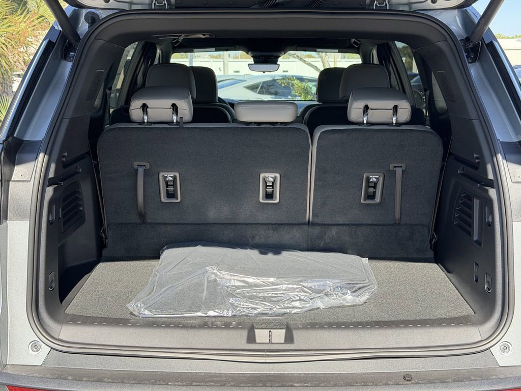 New 2026 GMC Acadia Elevation w/ Black Edition FWD image 10
