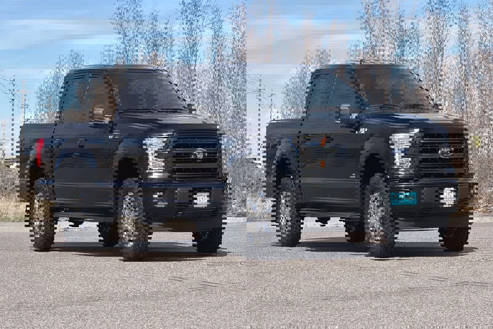 Certified 2017 Ford F150 XLT w/ Equipment Group 302A Luxury image 9