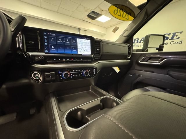 Used 2026 Chevrolet Silverado 3500 LTZ w/ LTZ Plus Package AWD/4WD image 15