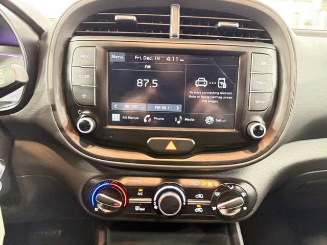 Certified 2023 Kia Soul LX w/ LX Technology Package image 16