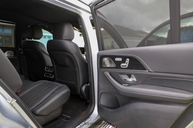 Used 2026 Mercedes-Benz GLS 63 AMG 4MATIC image 59