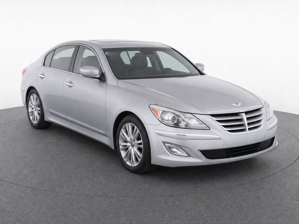 Used 2012 Hyundai Genesis 3.8 w/ Premium Pkg RWD image 2