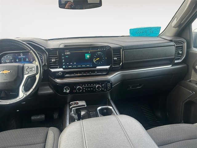 Used 2023 Chevrolet Silverado 1500 LT image 11