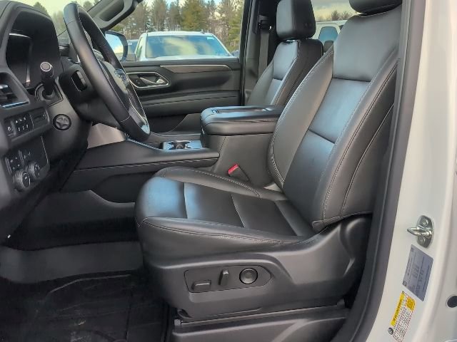 Used 2023 Chevrolet Tahoe Z71 w/ Luxury Package image 22